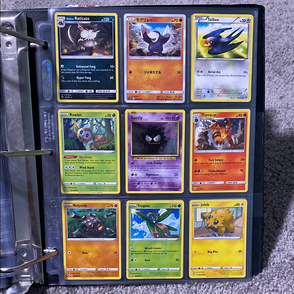 Pokemon Trading Card Collection - Picture 8 of 11